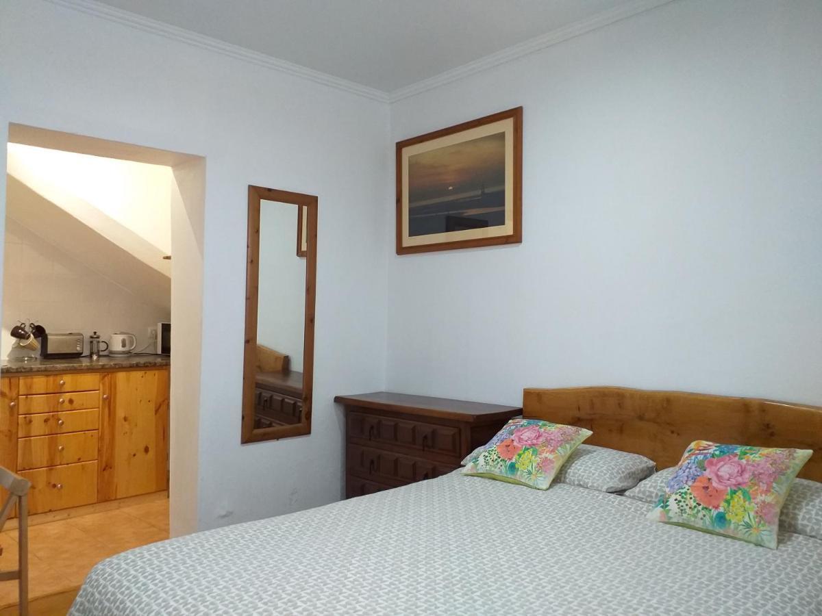Nemo Studio Apartment Malaga Centre Exterior photo